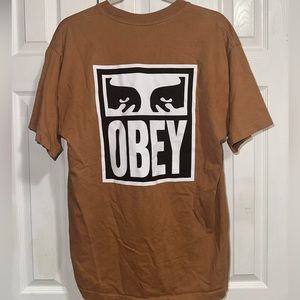 Men’s Tan Obey T-shirt.